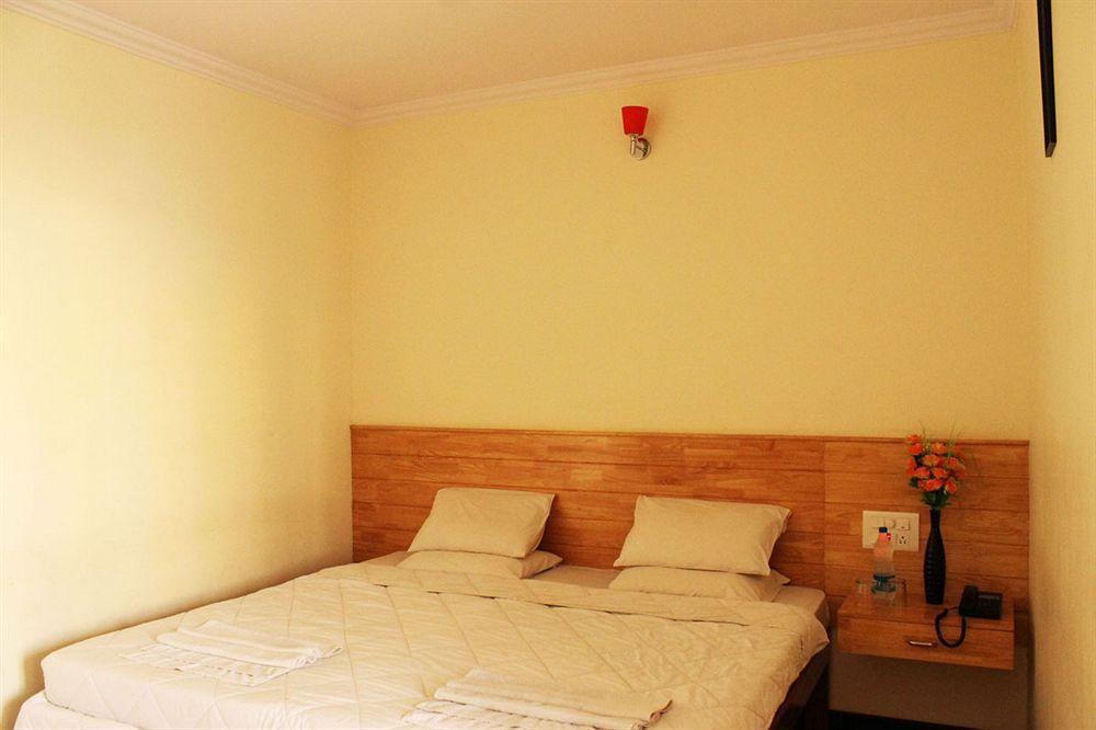 Oyo 1900 Hotel Olive Residency Майсуру Екстер'єр фото